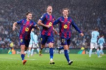 Lewandowski tạo dấu mốc lịch sử sau cú hat-trick vào lưới Celta Vigo