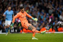 Man City vắng thủ môn số 1 ở đại chiến Arsenal