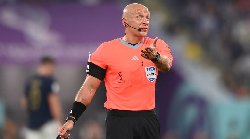Trọng tài xử ép Barca bị UEFA ‘trảm’ khỏi chung kết cúp C1