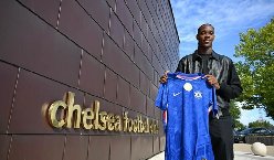 Chelsea tăng cường thêm tiền đạo trị giá 25 triệu euro