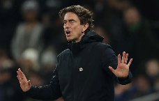 Tottenham mất bao nhiêu tiền để chấm dứt hợp đồng với Thomas Frank?