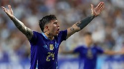 Đồng đội Chelsea đồng loạt tẩy chay Enzo Fernandez 