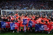 Coventry City trở lại Ngoại hạng Anh sau 25 năm