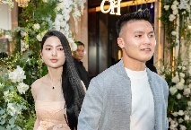 Tiền vệ Quang Hải cưới vợ