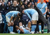 Man City trả giá đắt sau trận thắng Arsenal