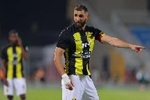 Mourinho muốn tái hợp Benzema tại Benfica