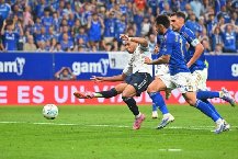 Mbappe và Vinicius tỏa sáng, Real Madrid đè bẹp tân binh Oviedo